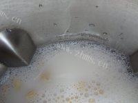 营养的花生牛奶做法图解5)