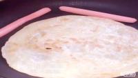 美味的芝士火腿手抓饼做法图解3)