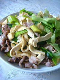 家常菜大蒜炒肉片
