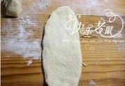 自制酥皮菠萝面包做法图解6)