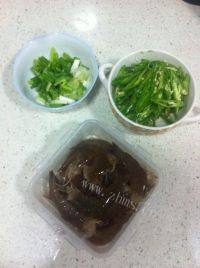香辣明虾做法图解1)