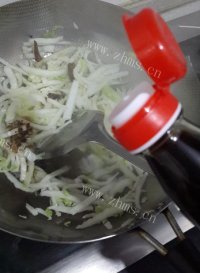 醋溜辣白菜做法图解8)