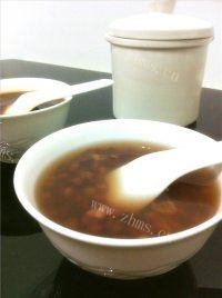 可心的薏米红豆汤做法图解5)