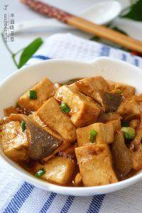 家常菜平菇烧豆腐