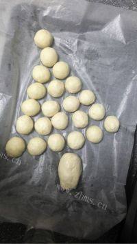 有趣的圣诞树面包做法图解8)