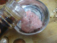 香菇蒸肉饼自制做法图解4)