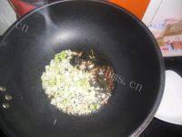 家常菜香芹豆干做法图解5)