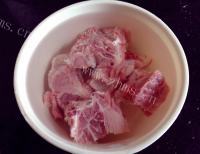 家常菜酱排骨做法图解1)