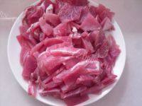 家常菜杏鲍菇炒肉做法图解3)