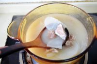 自制萝卜粉条羊肉汤做法图解9)
