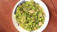 香飘的丝瓜炒毛豆