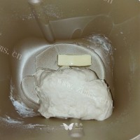 香香的方形奶油奶酪面包做法图解2)
