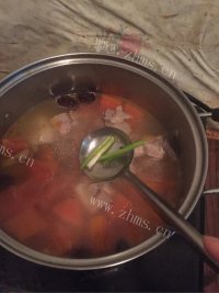 特色美食木瓜炖排骨做法图解10)