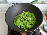 最爱的清炒荷兰豆做法图解4)