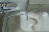 抹茶红豆蛋糕卷做法图解7)
