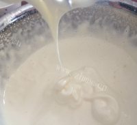 自制无水蜂蜜小蛋糕做法图解5)