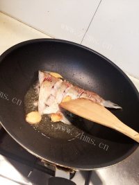 开胃的红烧鱼做法图解2)