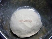 自制香脆油渣葱油饼做法图解1)