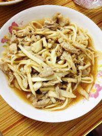 #美味时刻#杏鲍菇炒肉