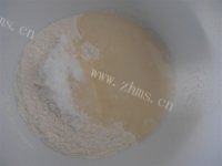 诱人的葱油香酥饼干做法图解4)