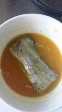美味的香煎带鱼做法图解2)