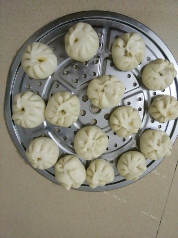 喷香的肉包子