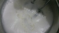 自制烫面戚风做法图解13)