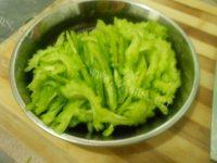 可口的苦瓜炒蛋做法图解1)