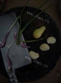 简单的凉拌青瓜做法图解3)