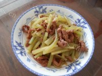 家常菜莴笋炒肉丝