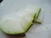 美味的猪肺冬瓜汤做法图解2)