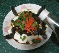 家常菜皮蛋嫩豆腐做法图解7)