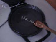 自己做的鸡蛋面糊饼做法图解3)