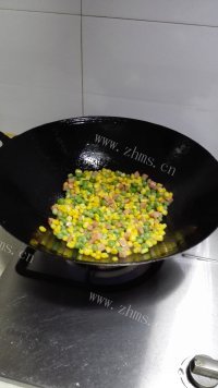 热腾腾的清炒三丁做法图解3)