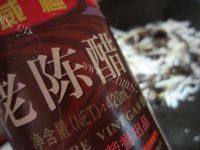 易做的黑木耳炒大白菜梗做法图解6)