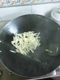 易做的炸薯条做法图解2)