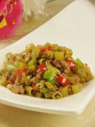 酸豆角炒肉末做法图解9)
