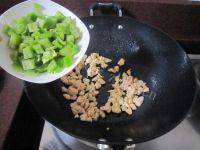 家常菠萝鸡炒饭做法图解5)
