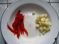 家常菜青蒜炒腊肉做法图解1)