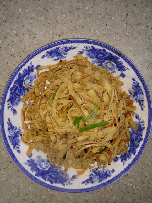 珍馐美味的炒豆皮