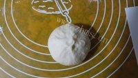 好吃的经典豆沙面包做法图解4)
