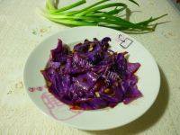 家常菜素炒紫甘蓝