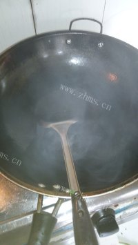 番茄炒蛋做法图解4)