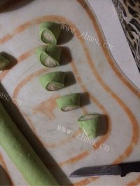 好吃的菠菜汁水饺做法图解8)