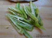 家常菜杏鲍菇炒腐竹做法图解5)