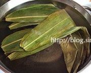 好吃的鲜肉粽子做法图解6)
