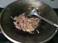 诱人的水煮牛肉做法图解4)