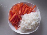 风味牛肉抓饭做法图解2)