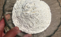 热腾腾的面疙瘩做法图解2)
