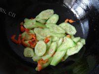 家常菜炒黄瓜